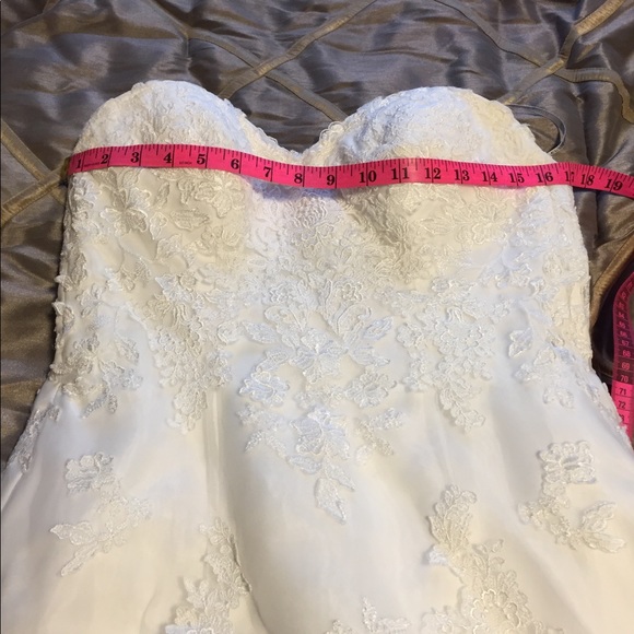 Maggie Sottero Wedding Dress🌻Host Pick🌻 - Picture 12 of 14